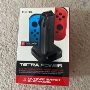 Bionik Tetra Power - Nintendo Switch Joy Con Charging Dock